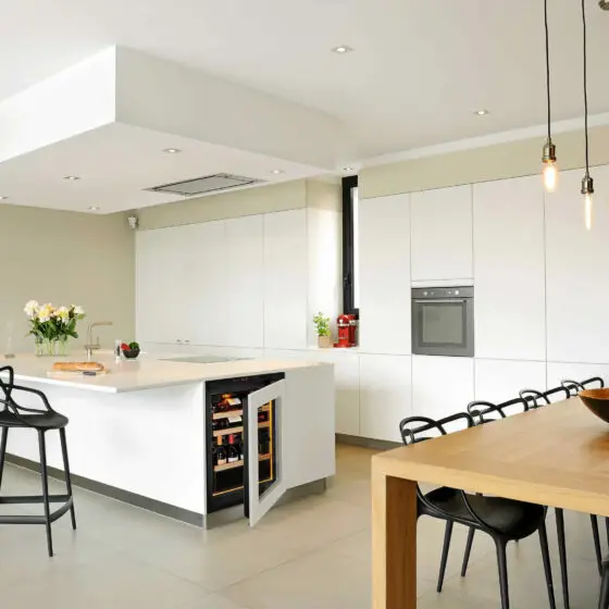 EuroCave Inspiration encastrable sous plan de travail d'une cuisine