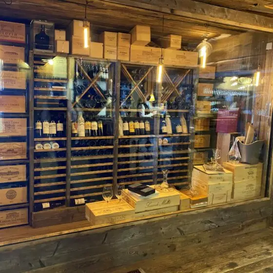 EuroCave Pure Modulothèque – Cave à vin professionnelle | La Soucoupe, Courchevel, France